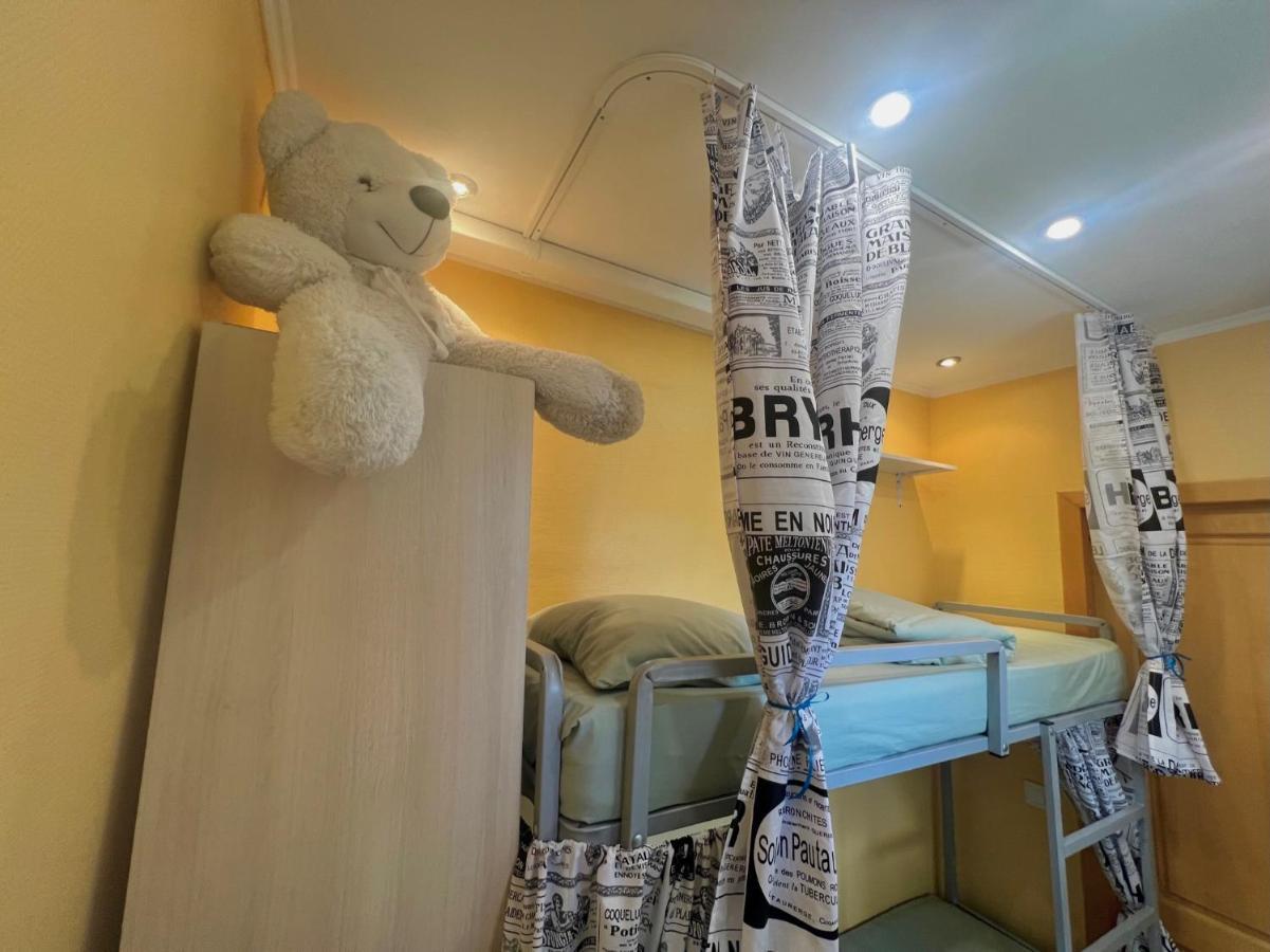 Pechersky Hostel Kiev Eksteriør billede